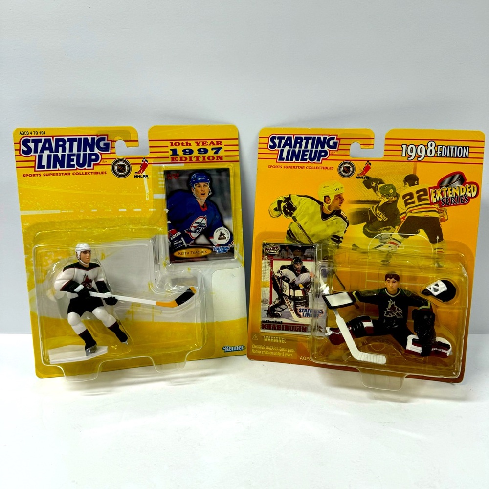 🏒BUNDLE OF 2 STARTING LINEUP HOCKEY FIGURES
